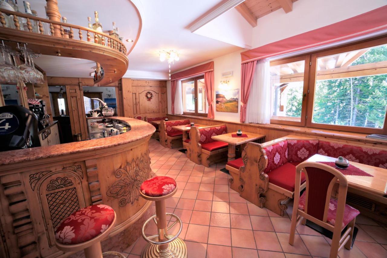 Hotel Fantelli Фолгарида Екстериор снимка