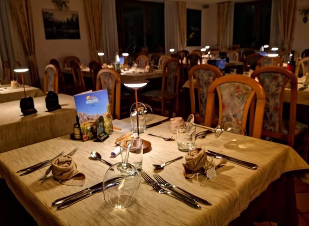 Hotel Fantelli Фолгарида Екстериор снимка