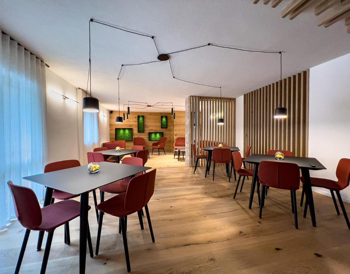 Hotel Fantelli Фолгарида Екстериор снимка