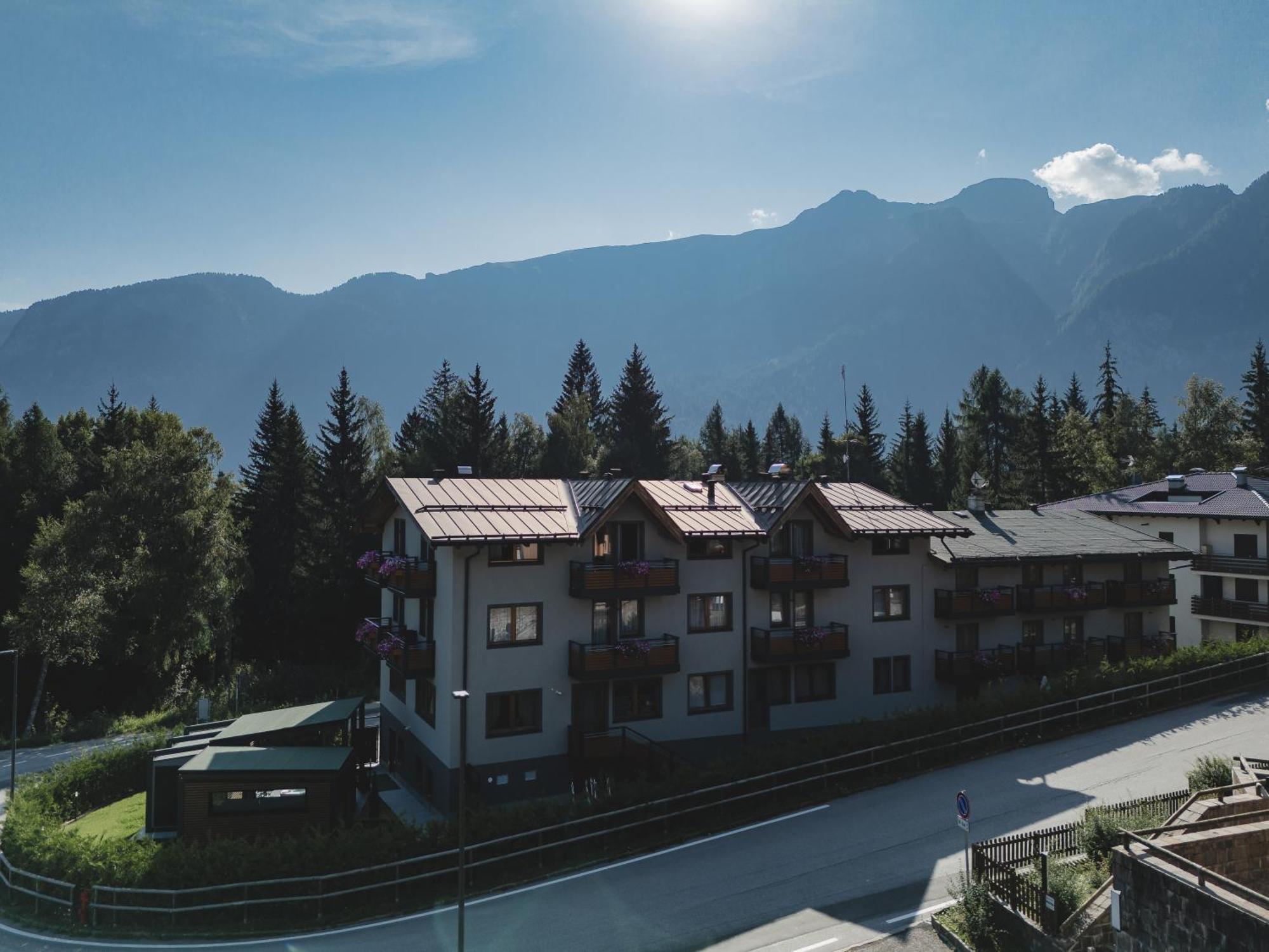 Hotel Fantelli Фолгарида Екстериор снимка