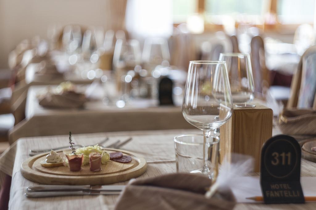 Hotel Fantelli Фолгарида Екстериор снимка